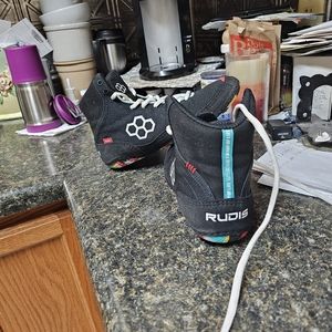 Rudis Wrestling Shoes Size Men 8. Black, white, multi colored bottoms.